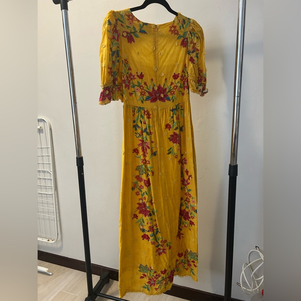FARM Rio Yellow Floral Midi Dress - Picture 2 of 2